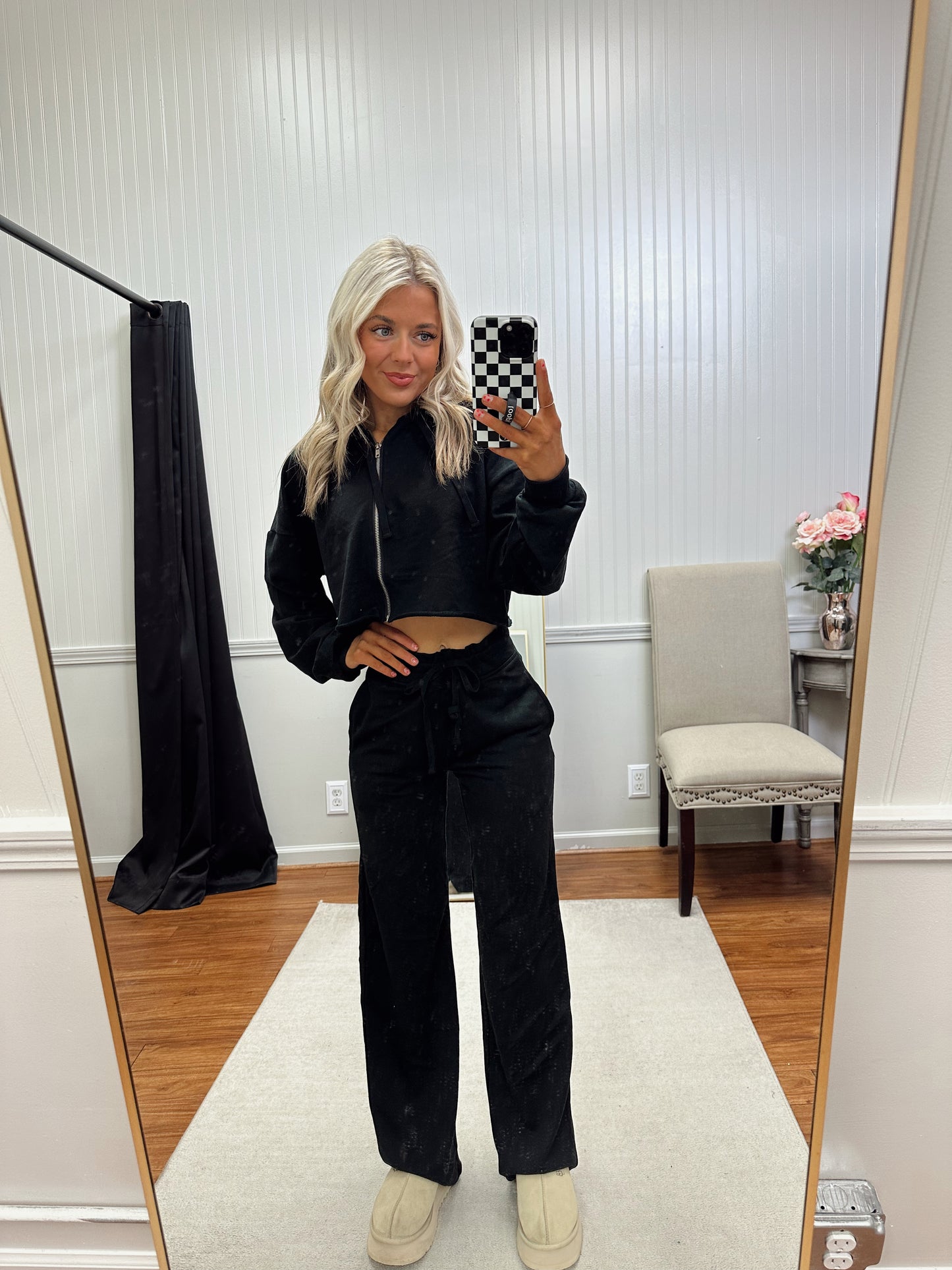 Lounge Around Cropped Zip Up - Black