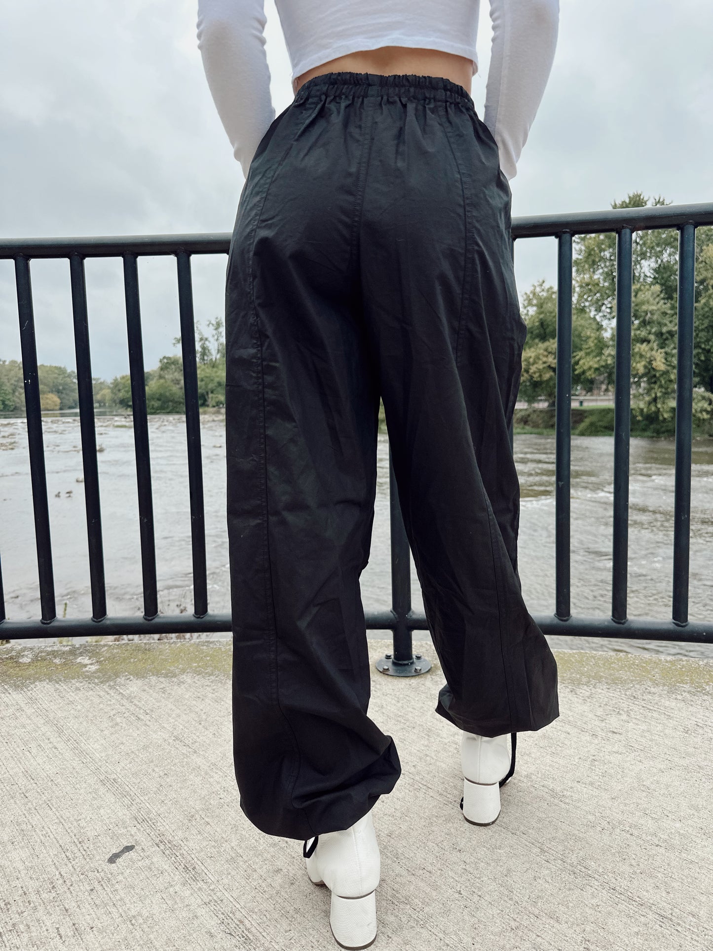 Staple Oversized Jogger Pants - Black
