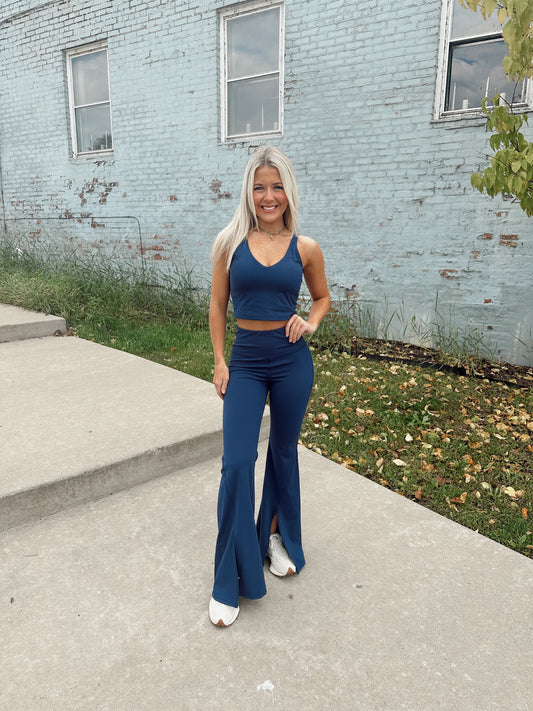 Perfectly Aligned Hot Shot Flares - Midnight Blue