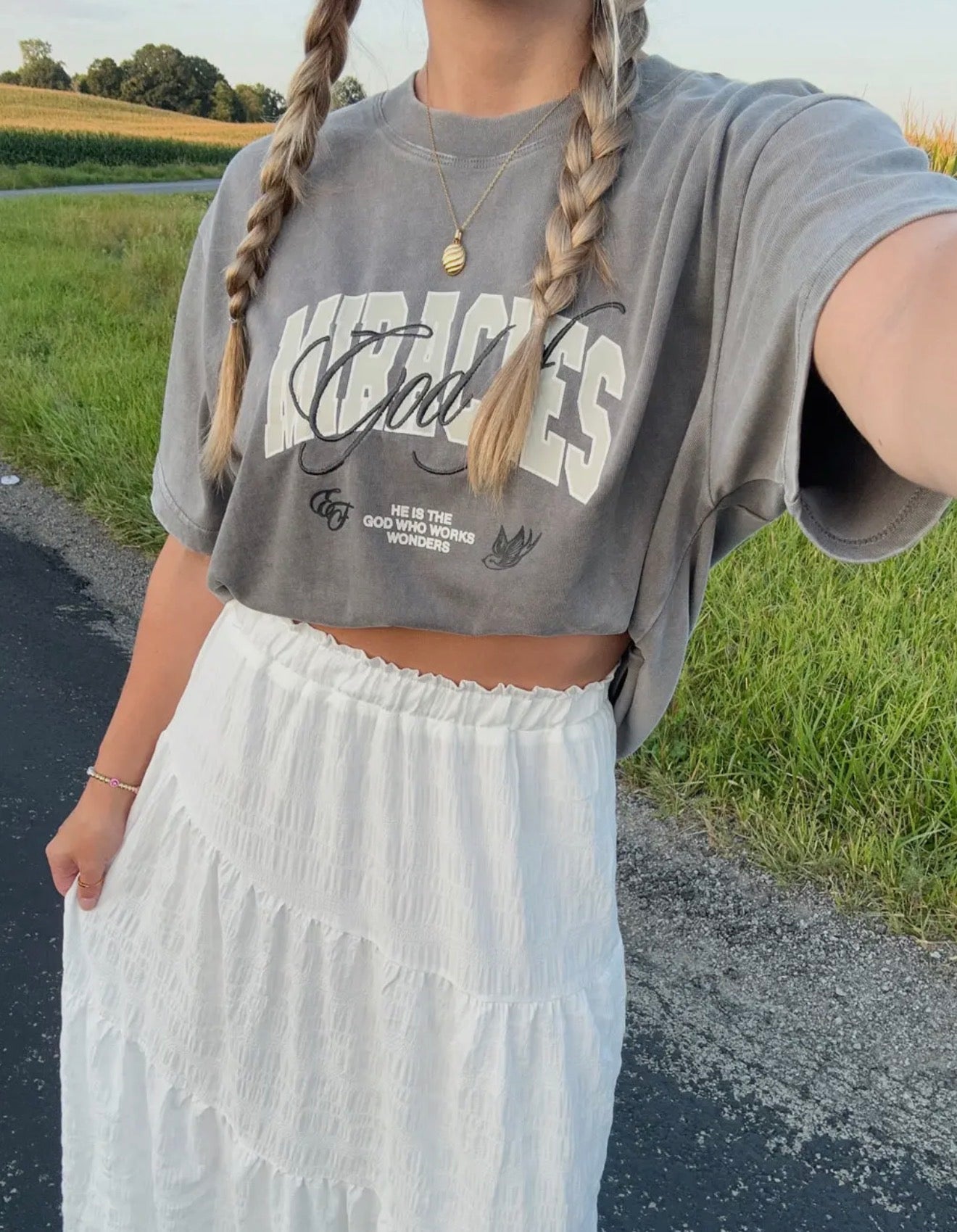 GOD OF MIRACLES TEE (PREORDER ARRIVES BEFORE CHRISTMAS)