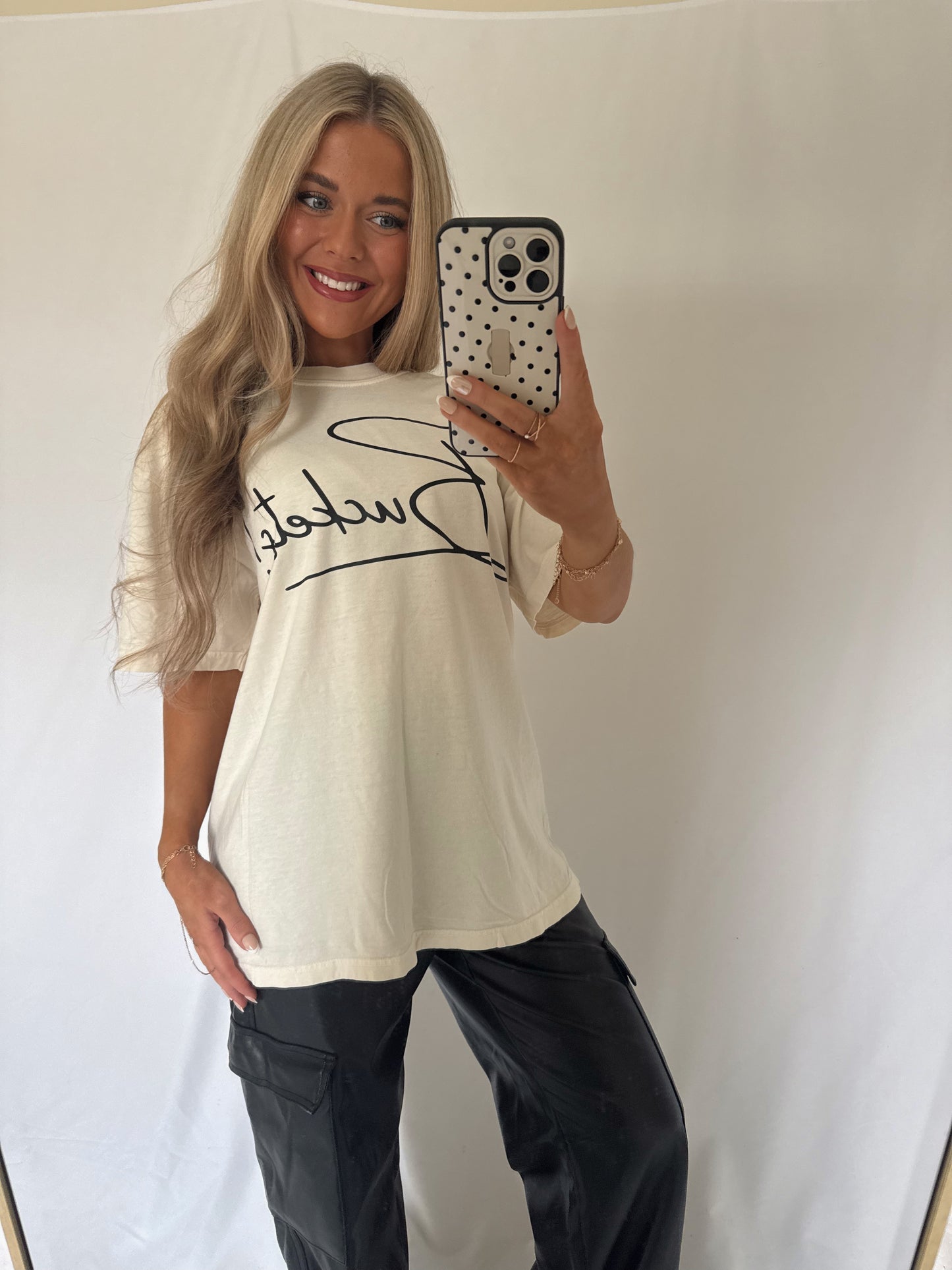Buckets! Ivory Tee