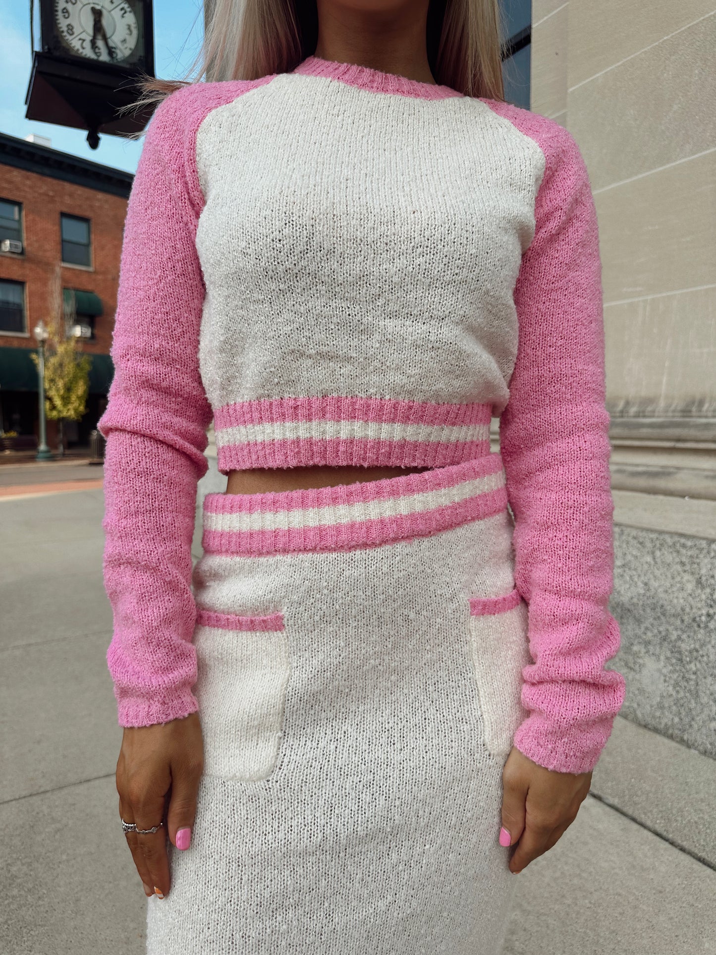 Eye Catcher Sweater - Pink