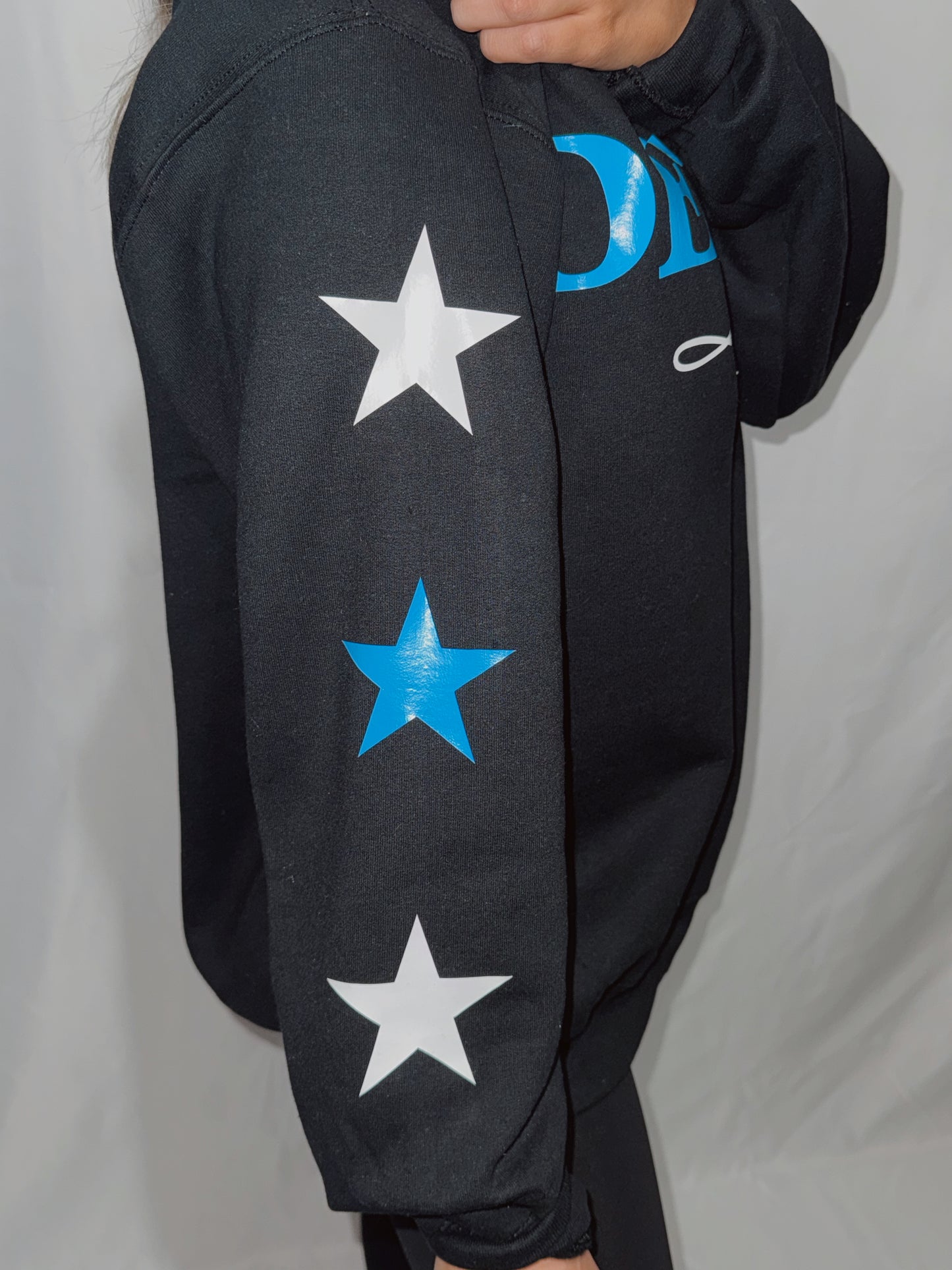 Detroit Lions Star Sleeve Crewneck - Black