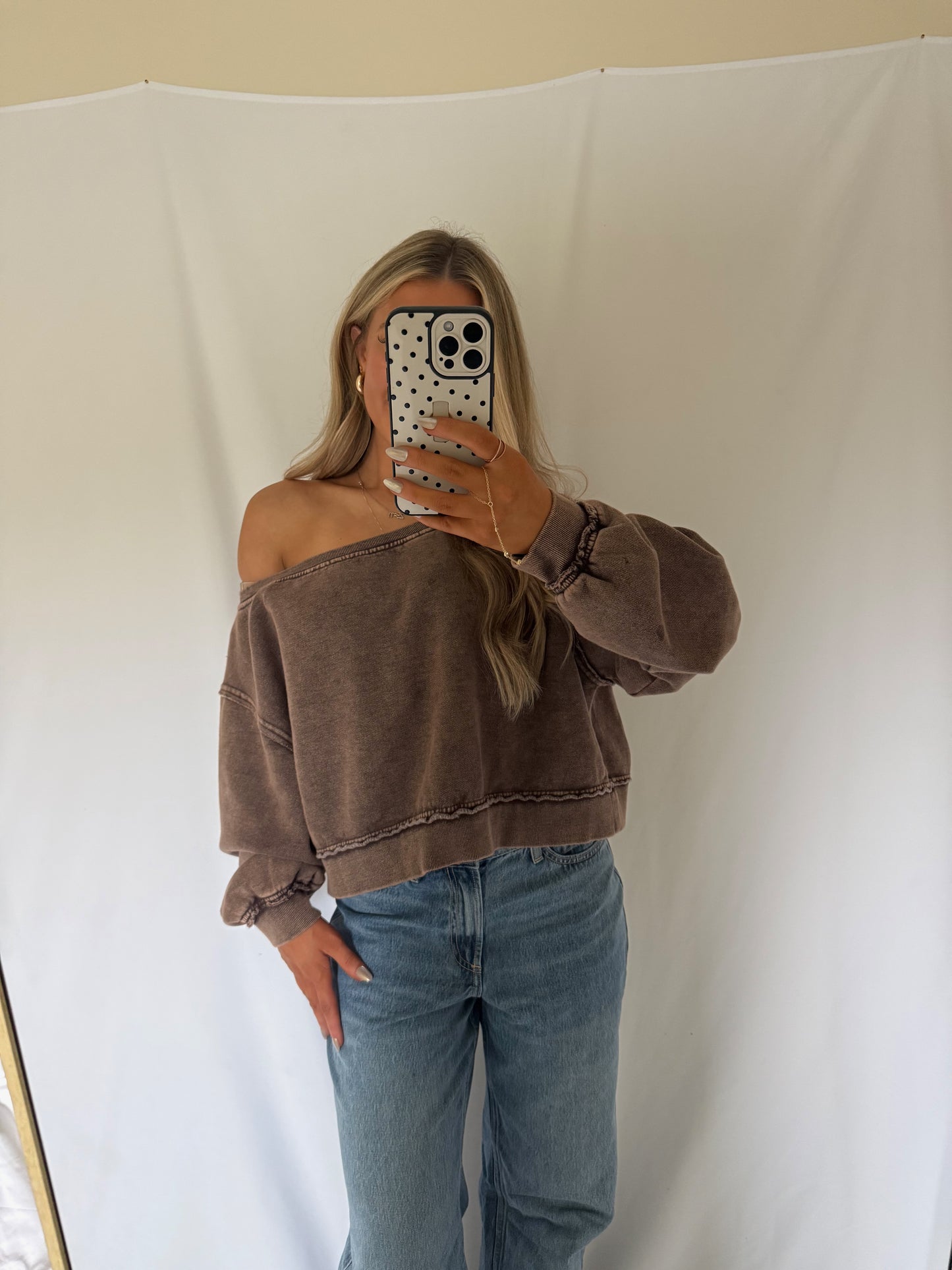 Frankie Off Shoulder Sweatshirt - Dark Brown
