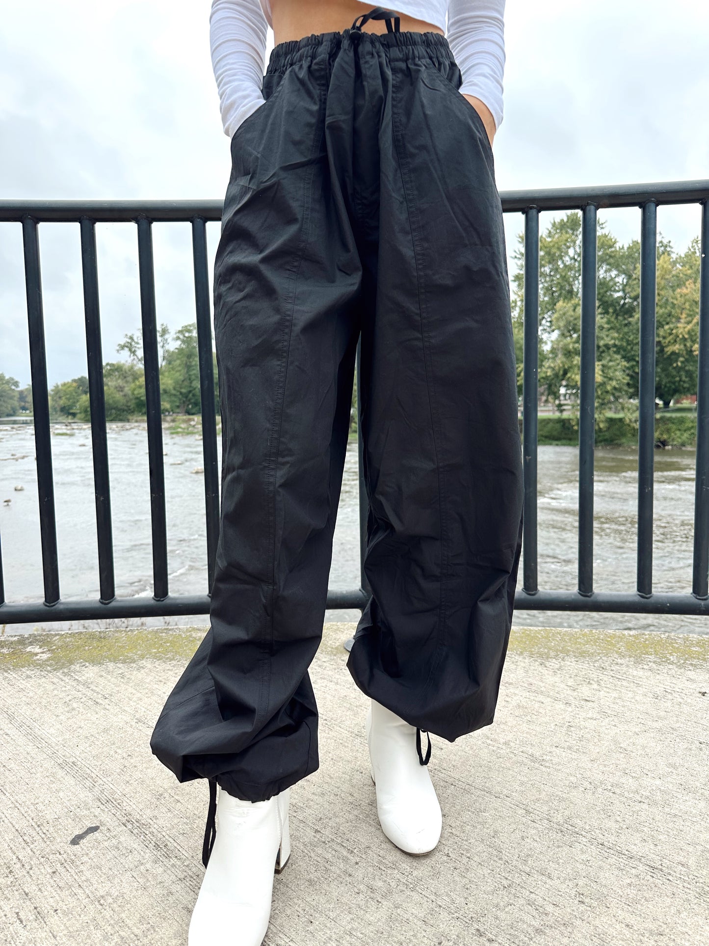 Staple Oversized Jogger Pants - Black