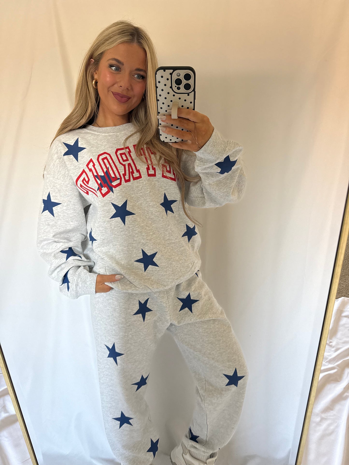 Game Day Star Sweatshirt - DETROIT BASKETBALL